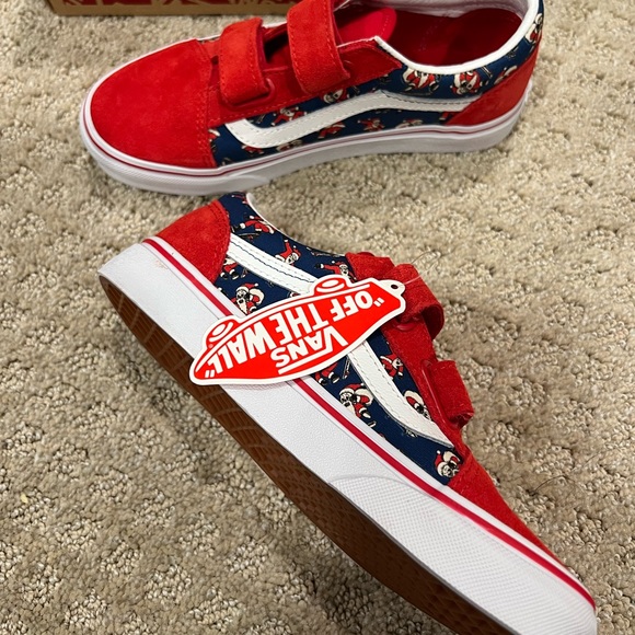 New Old Skool Santa Claus Vans - Picture 2 of 16